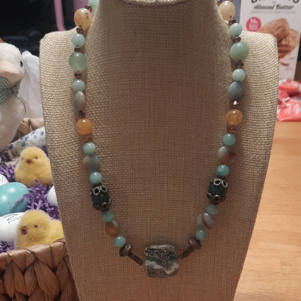 Elegant Beaded Necklace with Earthy Tones